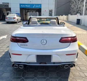 2022 مرسيدس-بنز الفئة - E