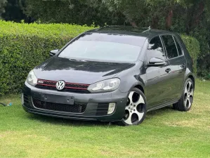 2012 Volkswagen Golf in dubai