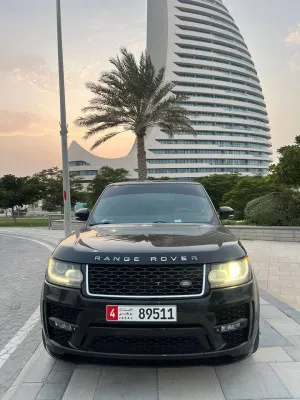 2015 Land Rover Range Rover in dubai