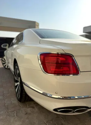2023 Bentley Continental Flying Spur