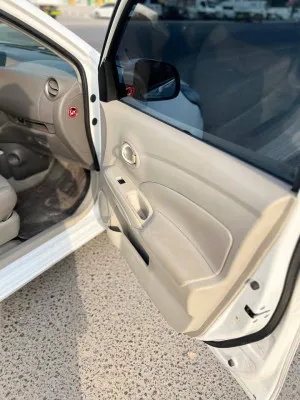 2019 نيسان صني