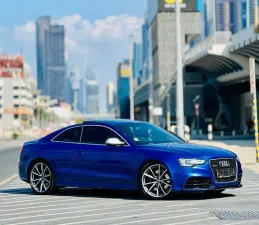 2014 Audi RS5 in dubai