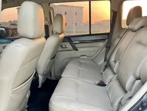 2010 ميتسوبيشي باجيرو