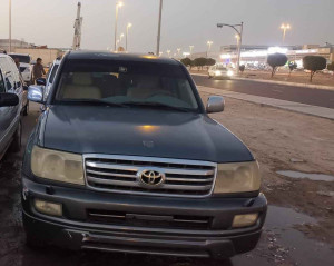 2006 Toyota Land Cruiser in dubai