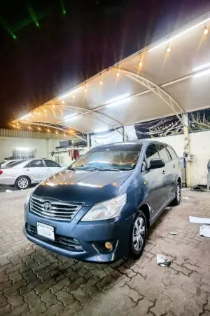 2013 Toyota Innova in dubai
