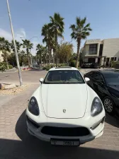 2013 Porsche Cayenne in dubai