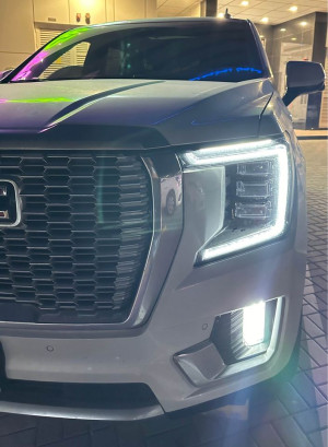 2021 GMC Yukon in dubai