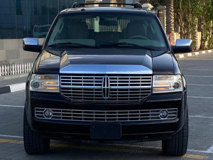 2013 Lincoln Navigator in dubai