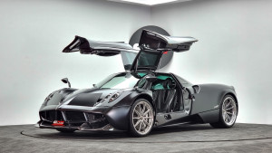 2013 Pagani Huayra