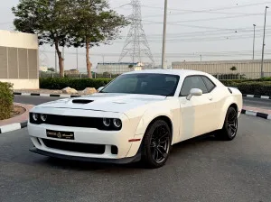 2020 دودج شالنجر in dubai