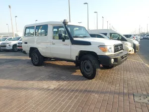 2018 تويوتا لاند كروزر
