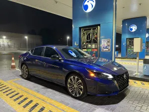 2020 Nissan Altima in dubai