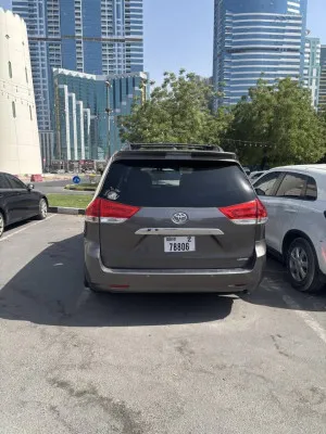 2012 Toyota Sienna