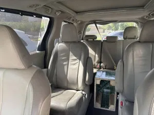 2012 Toyota Sienna