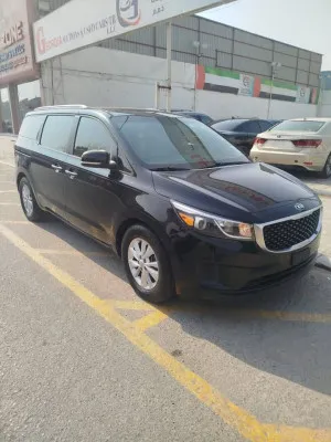 2015 كيا سيدونا