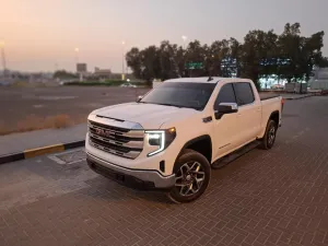 2022 GMC Sierra in dubai