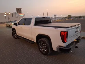 2022 GMC Sierra