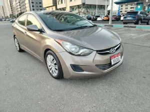 2013 Hyundai Elentra in dubai