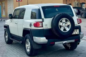 2008 تويوتا أف جي كروزر