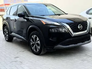 2021 Nissan Rogue in dubai
