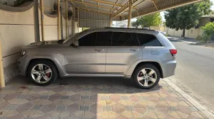 2014 Jeep Grand Cherokee in dubai