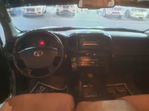 2008 Toyota Land Cruiser