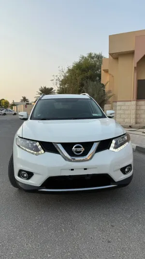 2016 Nissan Rogue in dubai