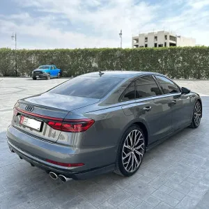 2020 Audi A8
