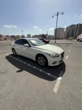 2015 Infiniti Q50