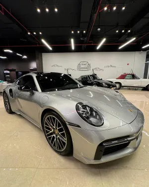 2021 بورش 911 كاريرا