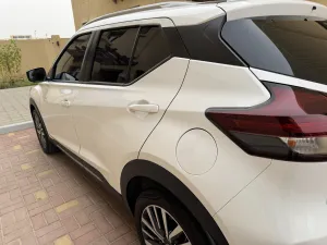 2023 Nissan KICKS