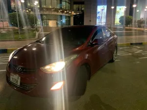 2012 Hyundai Elentra in dubai