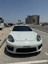 2015 Porsche Panamera in dubai