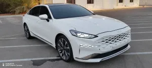 2022 Kia K8