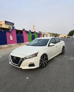 2022 نيسان آلتيما in dubai