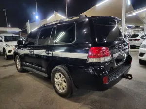 2010 Toyota Land Cruiser