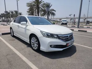 2015 هوندا أكورد