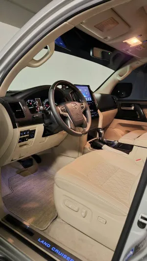 2021 Toyota Land Cruiser
