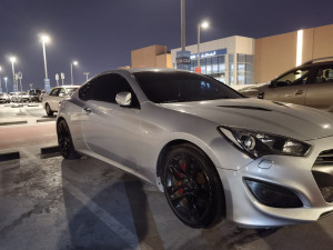 2015 Hyundai Genesis in dubai