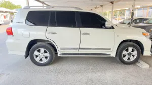 2011 Toyota Land Cruiser