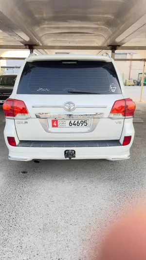 2011 Toyota Land Cruiser