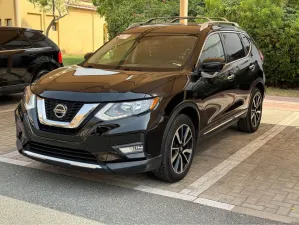 2019 Nissan Rogue in dubai