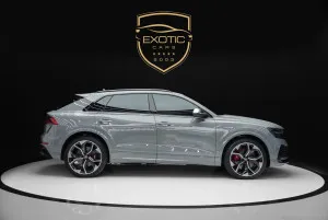2023 Audi RSQ8
