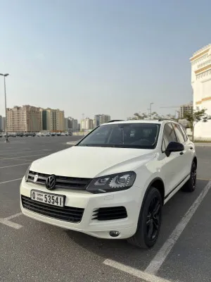 2011 Volkswagen Touareg in dubai