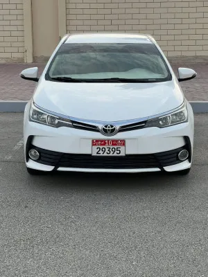 2017 تويوتا كورولا in dubai