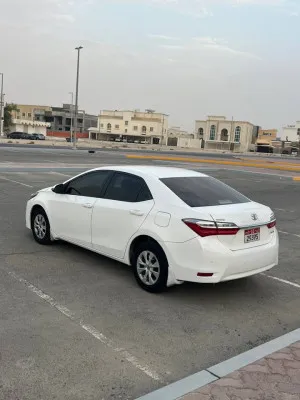 2017 تويوتا كورولا