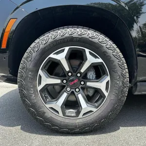 2025 GMC Yukon