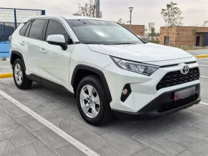 2021 تويوتا راف ٤