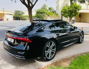 2022 اودي آي ٧