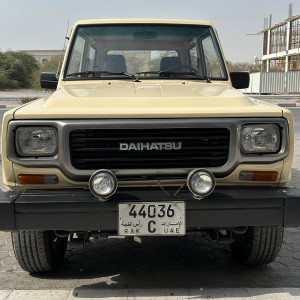 1993 Daihatsu Charade in dubai